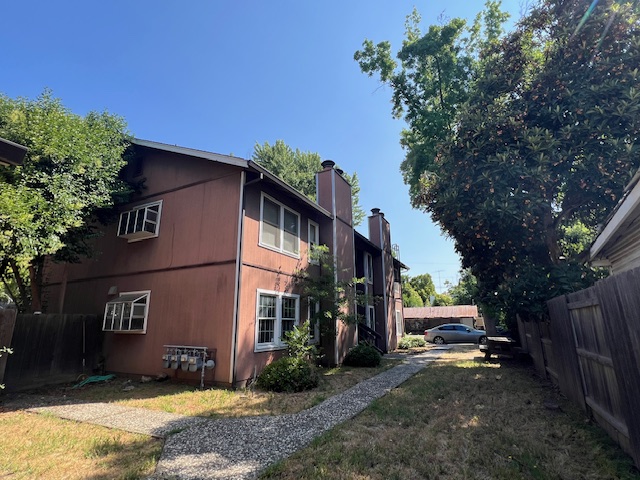 1138 Arcadian Avenue - A